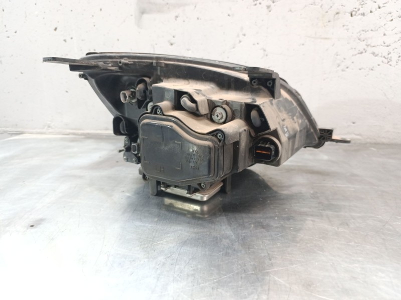 Recambio de faro izquierdo para opel antara cosmo 4x4 referencia OEM IAM   