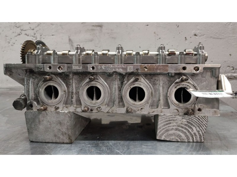 Recambio de culata para bmw 1 (e81) 118 d referencia OEM IAM 779767806  