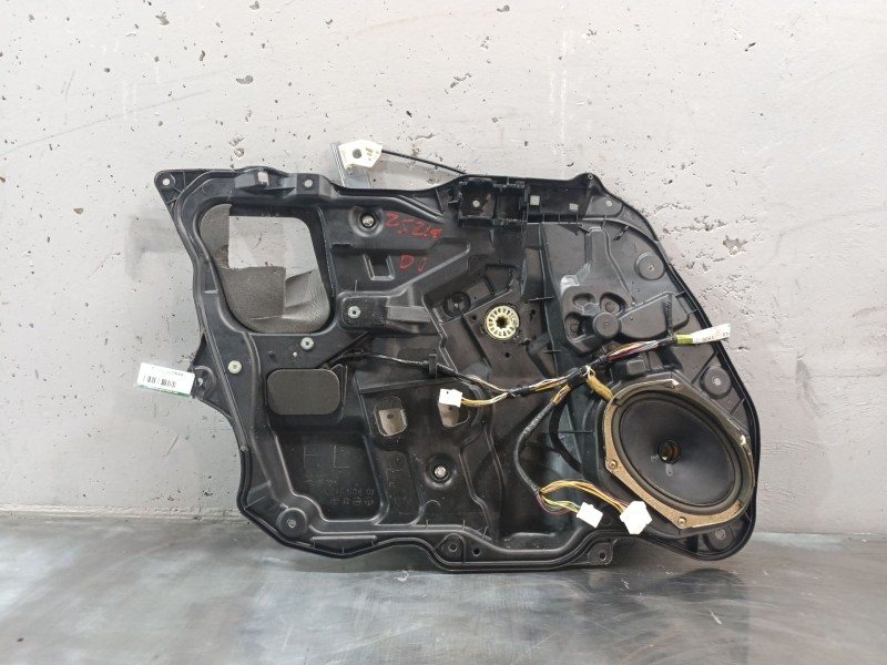 Recambio de elevalunas delantero izquierdo para mazda 3 berlina (bk) 1.6 vvt active referencia OEM IAM   