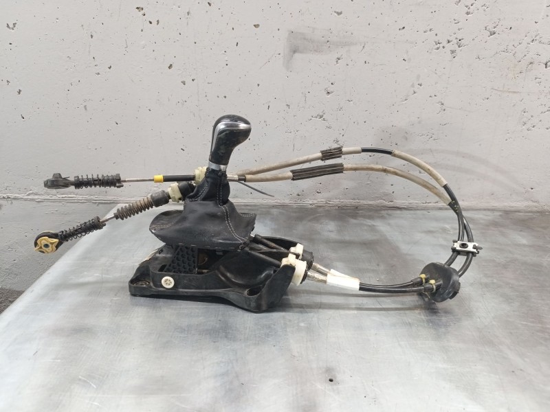 Recambio de palanca cambio para infiniti q30 1.5 d referencia OEM IAM a1763602600  a1763600373q4