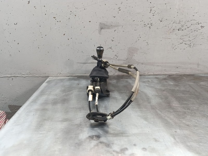 Recambio de palanca cambio para infiniti q30 1.5 d referencia OEM IAM a1763602600  a1763600373q4