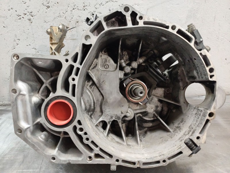 Recambio de caja cambios para nissan x-trail (t30) sport referencia OEM IAM YD4  