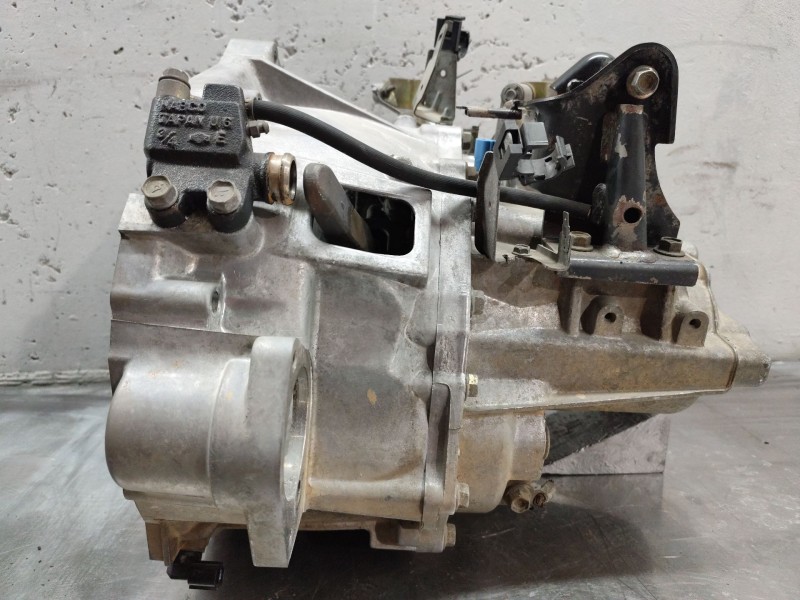 Recambio de caja cambios para nissan x-trail (t30) sport referencia OEM IAM YD4  