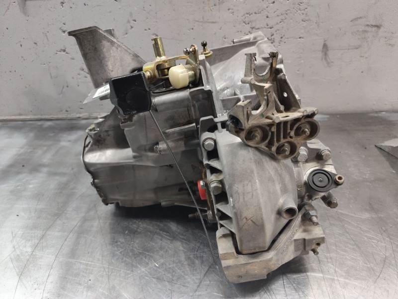 Recambio de caja cambios para peugeot 407 sw st sport referencia OEM IAM 20MB17  