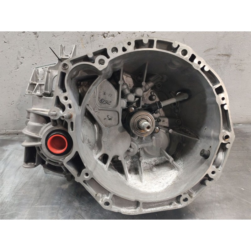 Recambio de caja cambios para renault scenic ii adventure by coronel tapiocca referencia OEM IAM 8200128325  