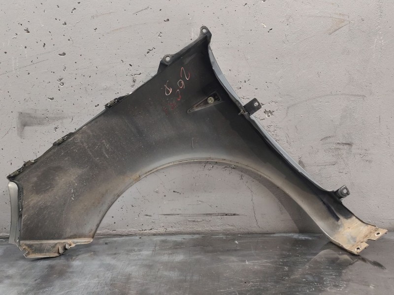 Recambio de aleta delantera derecha para renault scenic ii authentique referencia OEM IAM   