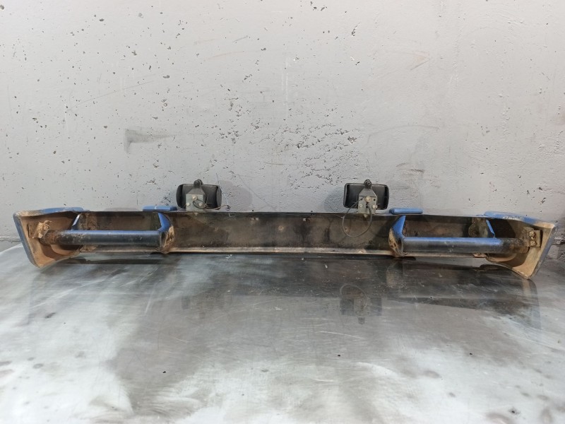 Recambio de paragolpes delantero para mitsubishi montero (l040) 2500 td (2-ptas.) referencia OEM IAM   