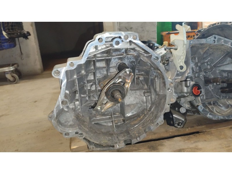 Recambio de caja cambios para audi a4 berlina (8e) 2.0 tdi 16v (103kw) referencia OEM IAM 01X300044J  