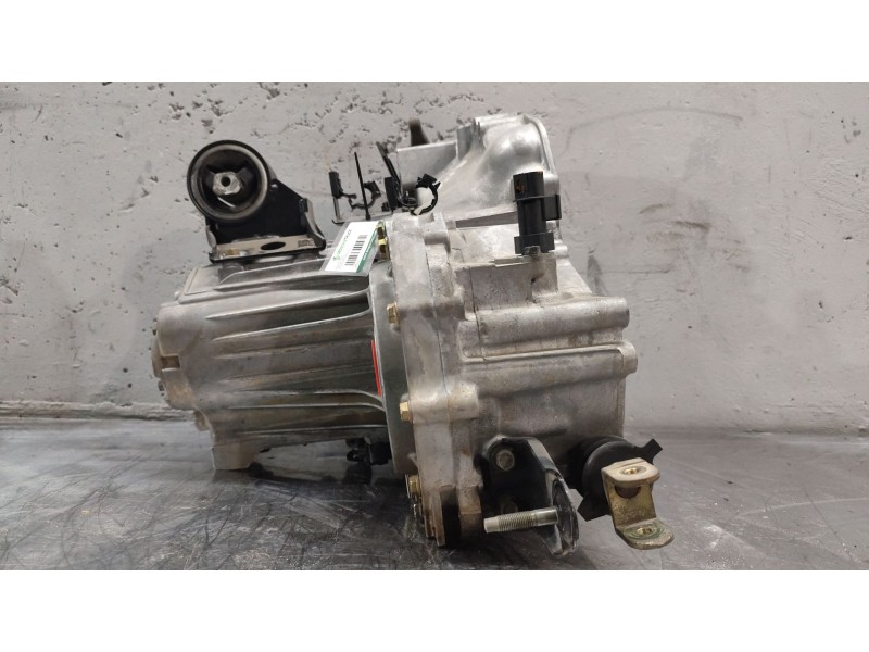 Recambio de caja cambios para nissan primera (p11) 1.8 16v referencia OEM IAM 6j01  
