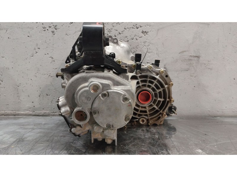 Recambio de caja cambios para nissan primera (p11) 1.8 16v referencia OEM IAM 6j01  
