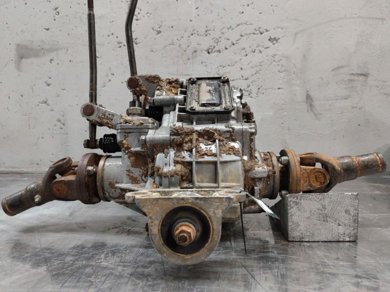 Recambio de caja transfer para lada niva ( 2121 / 21213 / 21214 / 21215 ) 1.6 referencia OEM IAM 21211802012  