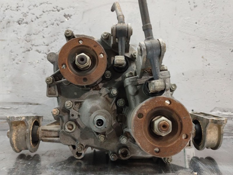 Recambio de caja transfer para lada niva ( 2121 / 21213 / 21214 / 21215 ) 1.6 referencia OEM IAM 21211802012  