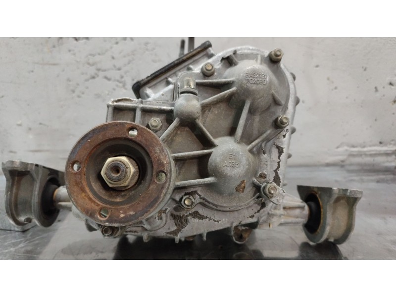 Recambio de caja transfer para lada niva ( 2121 / 21213 / 21214 / 21215 ) 1.6 referencia OEM IAM 21211802012  