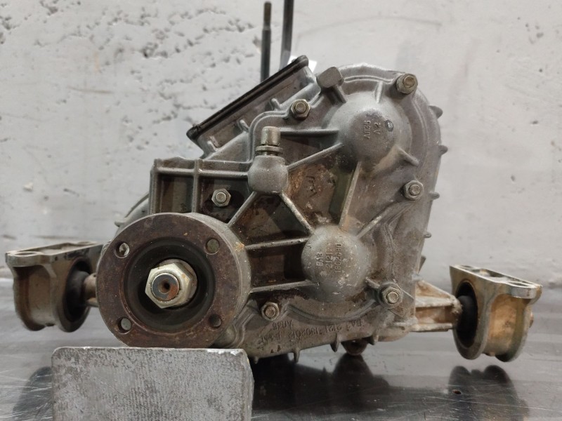 Recambio de caja transfer para lada niva ( 2121 / 21213 / 21214 / 21215 ) 1.6 referencia OEM IAM 21211802012  