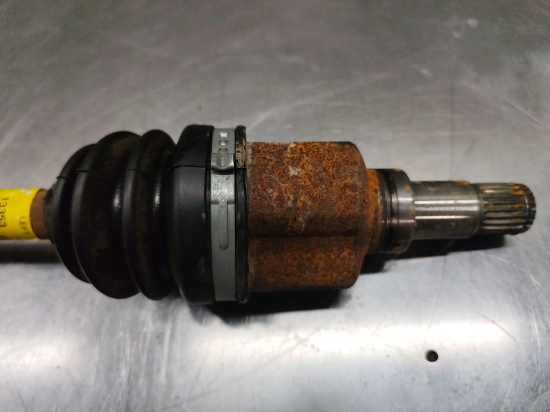 Recambio de transmision delantera izquierda para ford fiesta (cbk) ambiente referencia OEM IAM   