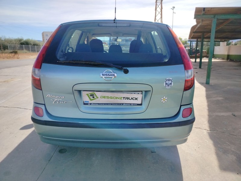 nissan almera tino (v10m) del año 2001