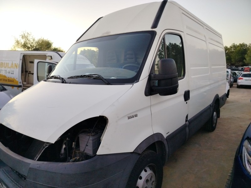 iveco daily config. paquetería del año 2008