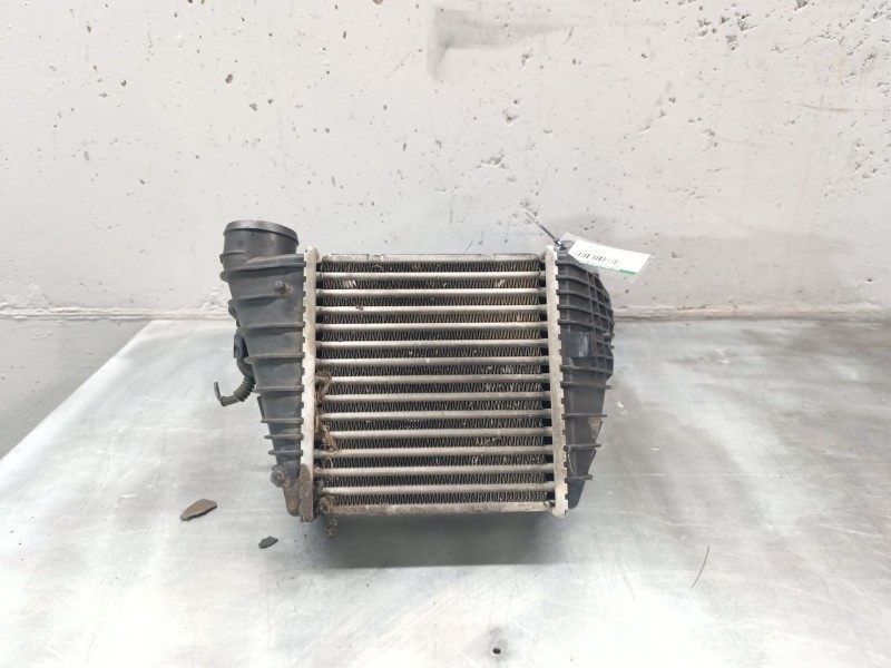 Recambio de intercooler para audi a3 (8l) 1.9 tdi referencia OEM IAM 1J0145803G  