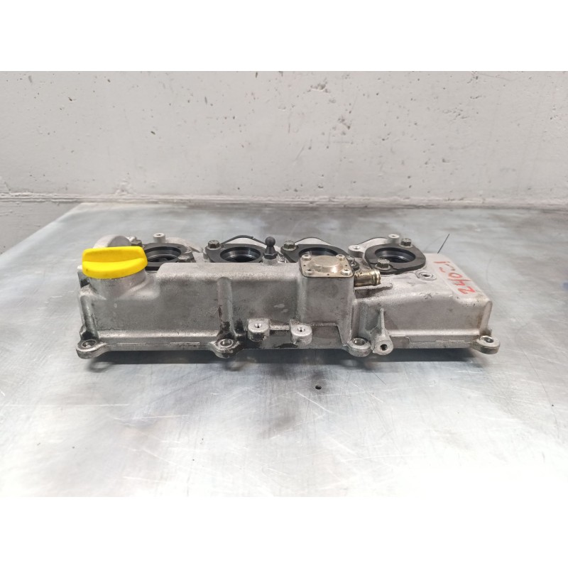 Recambio de tapa balancines para opel combo (corsa c) 1.7 16v cdti referencia OEM IAM   