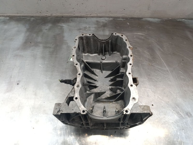 Recambio de carter para nissan nv200 furgoneta 1.5 dci 90 (m20, m20m) referencia OEM IAM 111105878R  