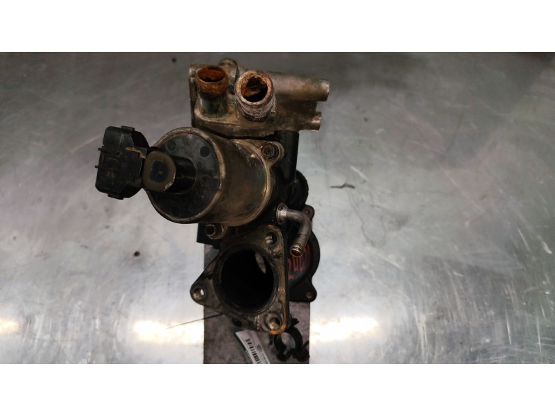 Recambio de cuerpo termostato para ford fiesta v (jh_, jd_) 1.4 16v referencia OEM IAM 8973586130  