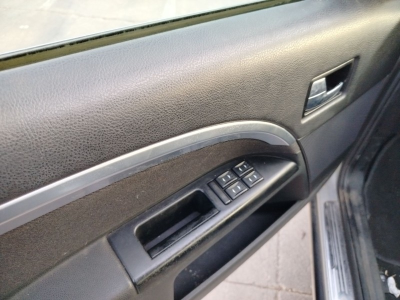 ford mondeo berlina (ge) del año 2005