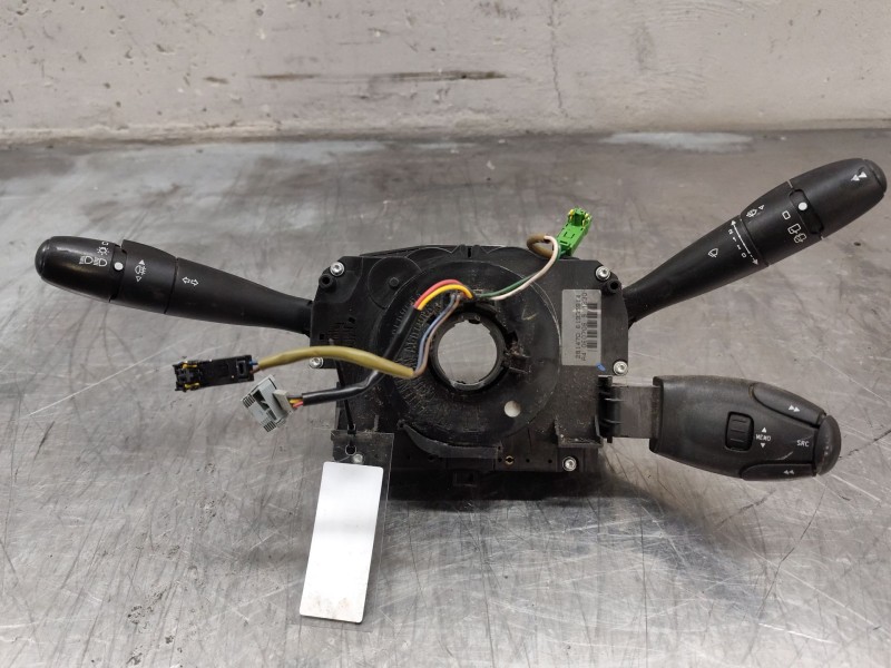 Recambio de mando multifuncion para peugeot 207 x-line referencia OEM IAM 96630732XT  