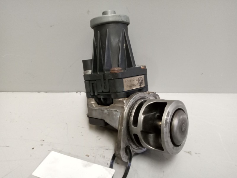 Recambio de valvula egr para iveco sunrise referencia OEM IAM 42577107 50276448 121220248012