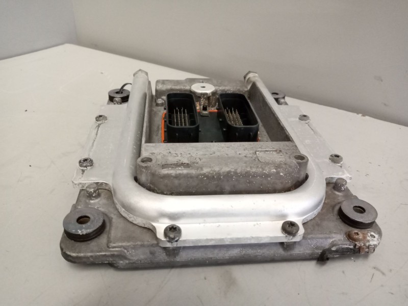 Recambio de centralita motor edc para renault premium distribution 7.2 diesel referencia OEM IAM 60100000  