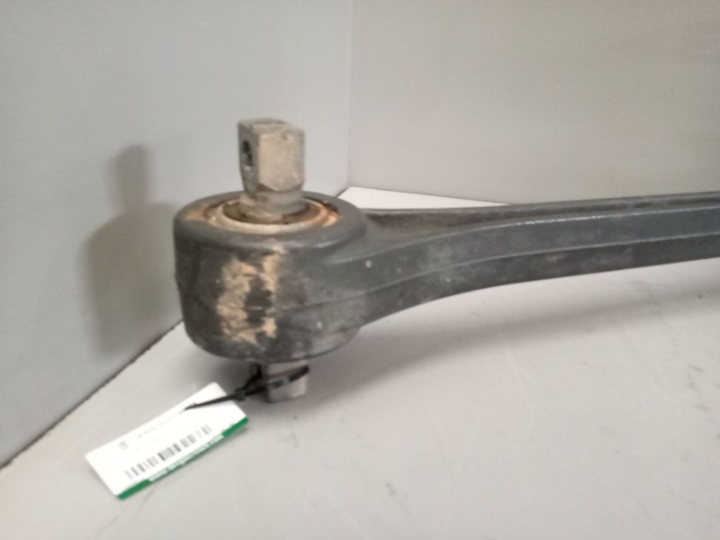 Recambio de tirante trasero derecho para volvo fh xxx referencia OEM IAM 21196798  