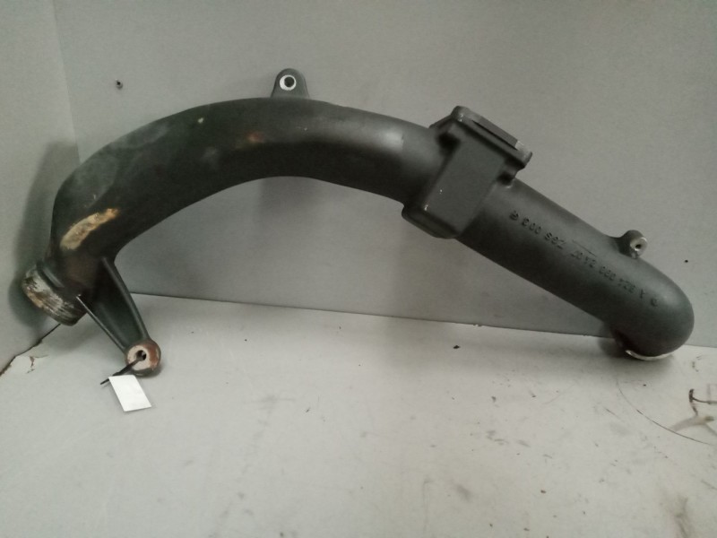 Recambio de tubo admision para mercedes-benz atego 4 cyl. 4x2 2005 referencia OEM IAM A9240982407  