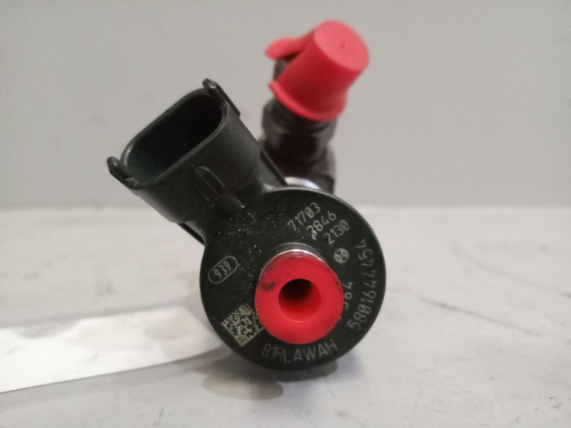 Recambio de inyector para iveco sunrise referencia OEM IAM 5801644454  0445110564