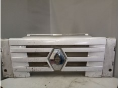 Recambio de rejilla delantera central para renault magnum 4xx.18/4xx.26 02  12.0 diesel referencia OEM IAM 5010468565  