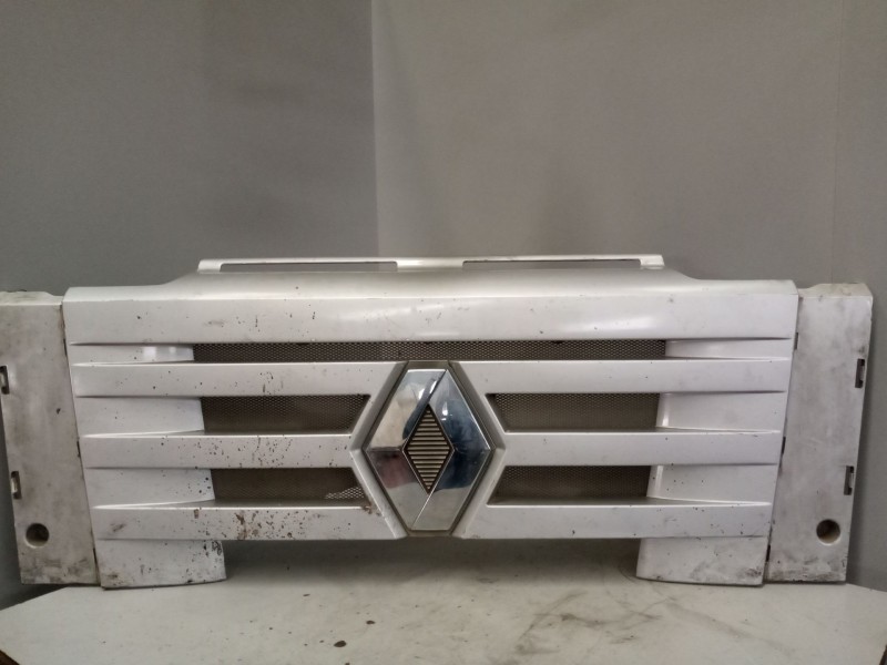 Recambio de rejilla delantera central para renault magnum 4xx.18/4xx.26 02  12.0 diesel referencia OEM IAM 5010468565  