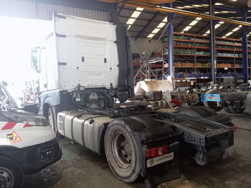 mercedes-benz actros bm 963.xxx 2-achser del año 2013