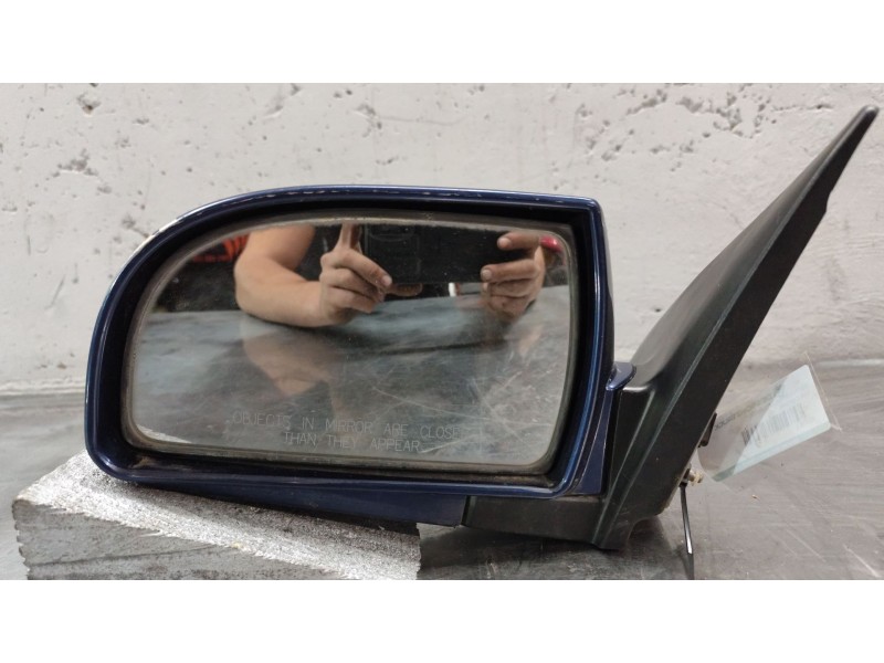 Recambio de retrovisor izquierdo para kia carens 2.0 crdi ex monovolumen referencia OEM IAM   