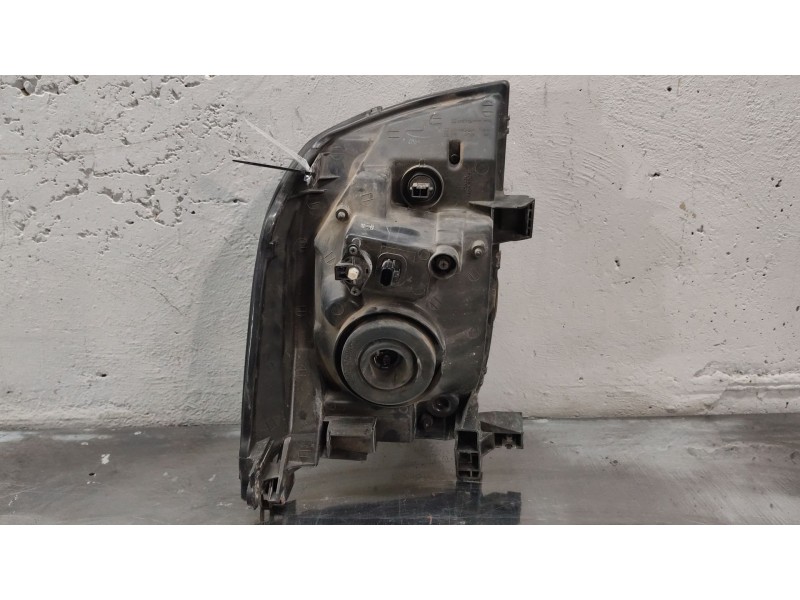 Recambio de faro izquierdo para nissan x-trail (t30) comfort referencia OEM IAM   
