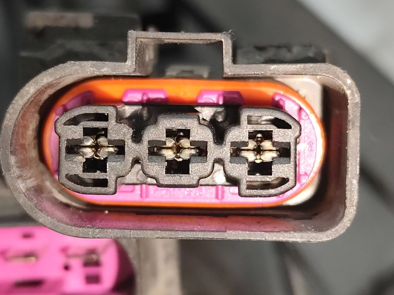 Recambio de electroventilador para seat ibiza iii (6l1) 1.9 tdi referencia OEM IAM 6Q01212205B  