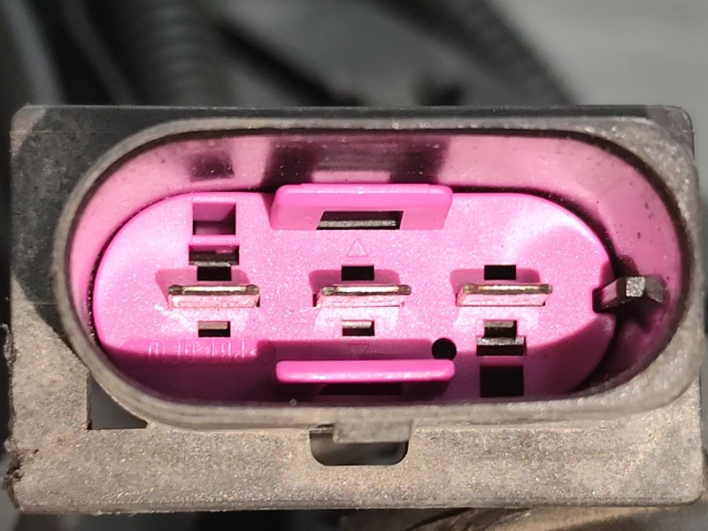 Recambio de electroventilador para seat ibiza iii (6l1) 1.9 tdi referencia OEM IAM 6Q01212205B  