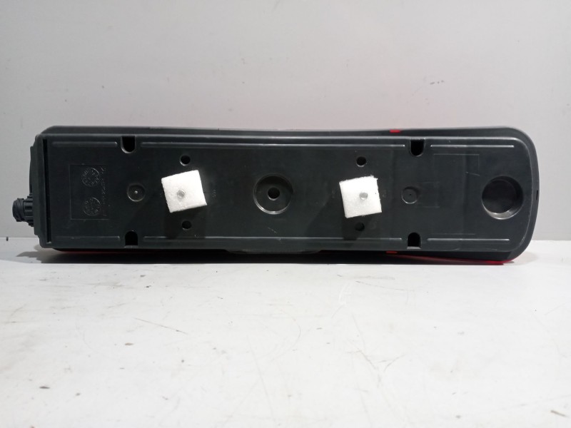 Recambio de piloto trasero izquierdo para volvo fh xxx 12.8 diesel referencia OEM IAM   