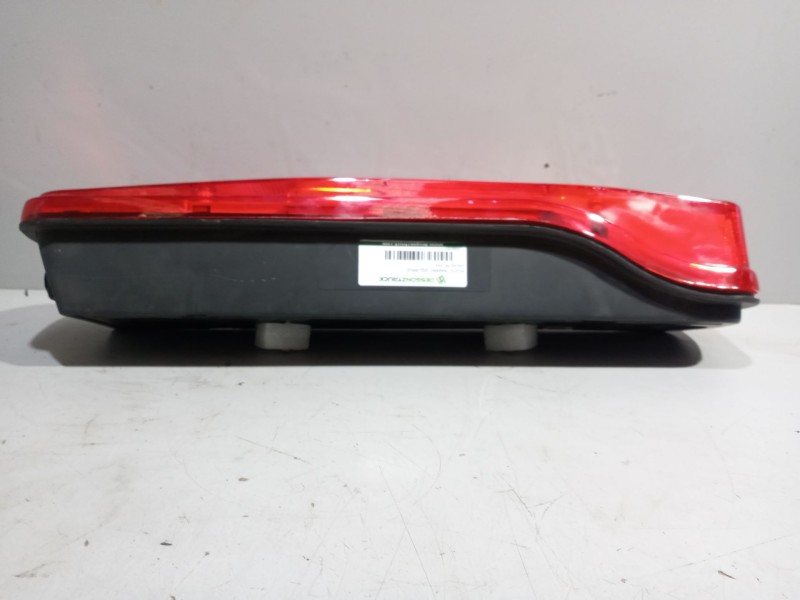 Recambio de piloto trasero izquierdo para volvo fh xxx 12.8 diesel referencia OEM IAM   