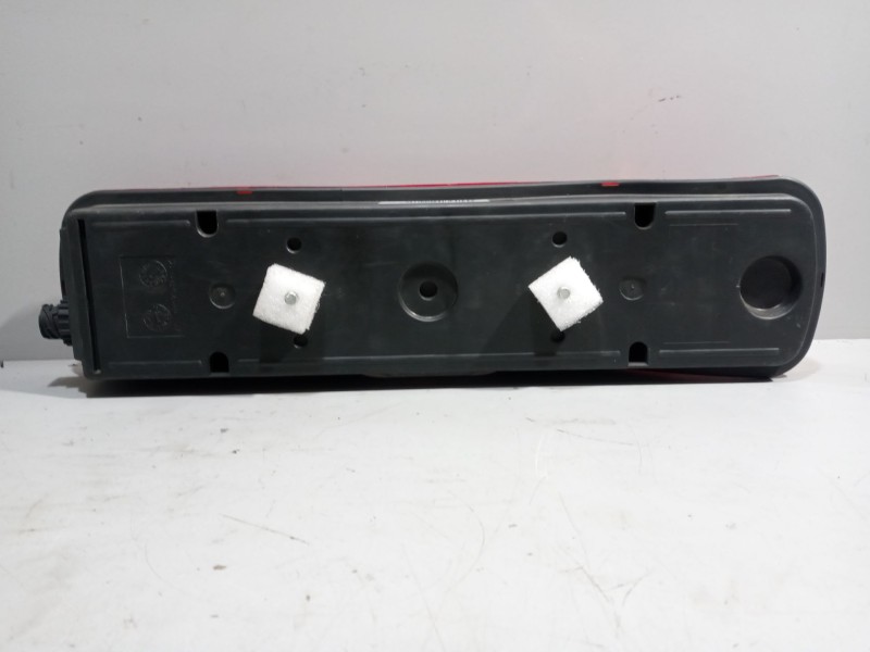 Recambio de piloto trasero izquierdo para volvo fh xxx 12.8 diesel referencia OEM IAM   