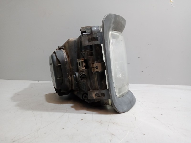 Recambio de faro izquierdo para man tg - a 18.xxx 12.4 diesel referencia OEM IAM 81251016451  