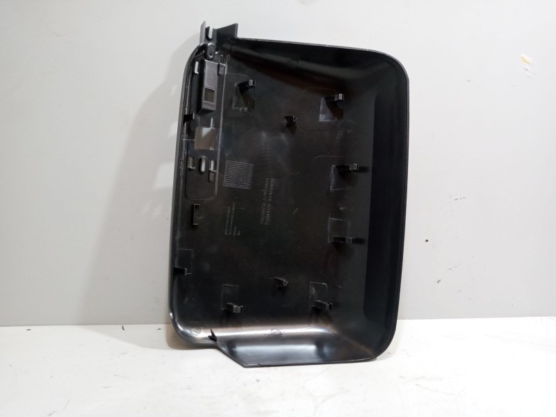 Recambio de tapa retrovisor derecha para renault serie t fg 4x2 cabina high-sleeper referencia OEM IAM 7482408493  