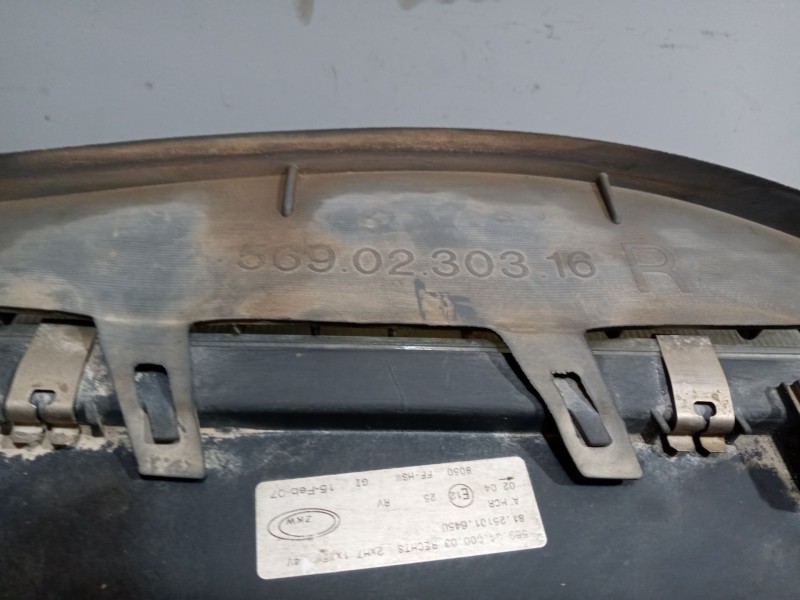 Recambio de faro derecho para man tg - a 18.xxx 12.4 diesel referencia OEM IAM 81251016450  