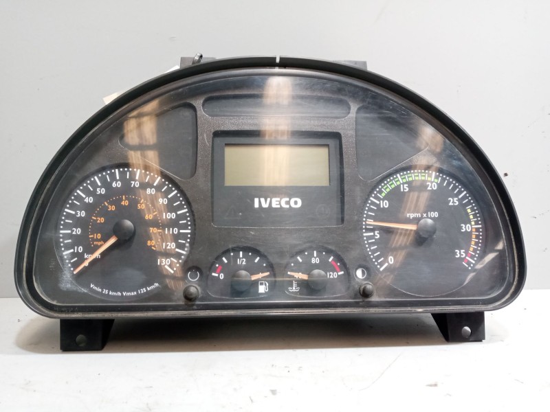 Recambio de cuadro instrumentos para iveco eurocargo 05.03  fki 100 e tráfico urbano referencia OEM IAM 504158813  
