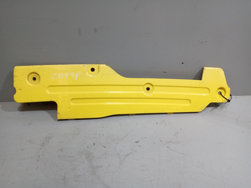 Recambio de molduras delanteras para volvo fh xxx 12.8 diesel referencia OEM IAM 20507020  