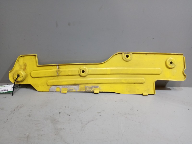 Recambio de molduras delanteras para volvo fh xxx 12.8 diesel referencia OEM IAM 20507020  