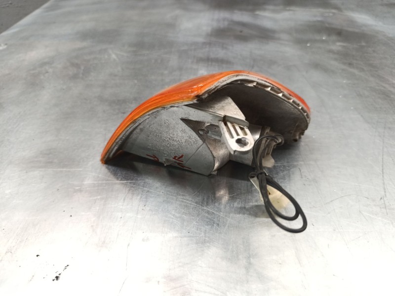 Recambio de piloto delantero derecho para suzuki swift sf berlina (ea) gti referencia OEM IAM  2 PINS 