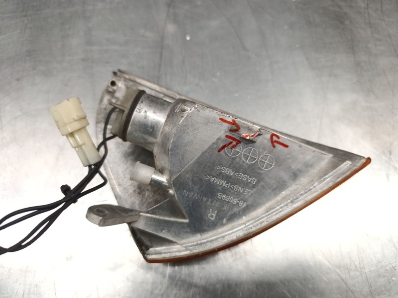 Recambio de piloto delantero derecho para suzuki swift sf berlina (ea) gti referencia OEM IAM  2 PINS 